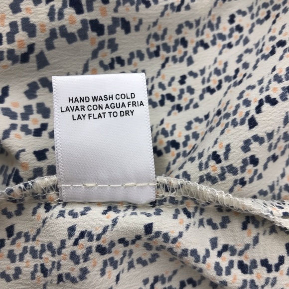 Skies Are Blue Printed Tunic Style Top - Picture 7 of 7